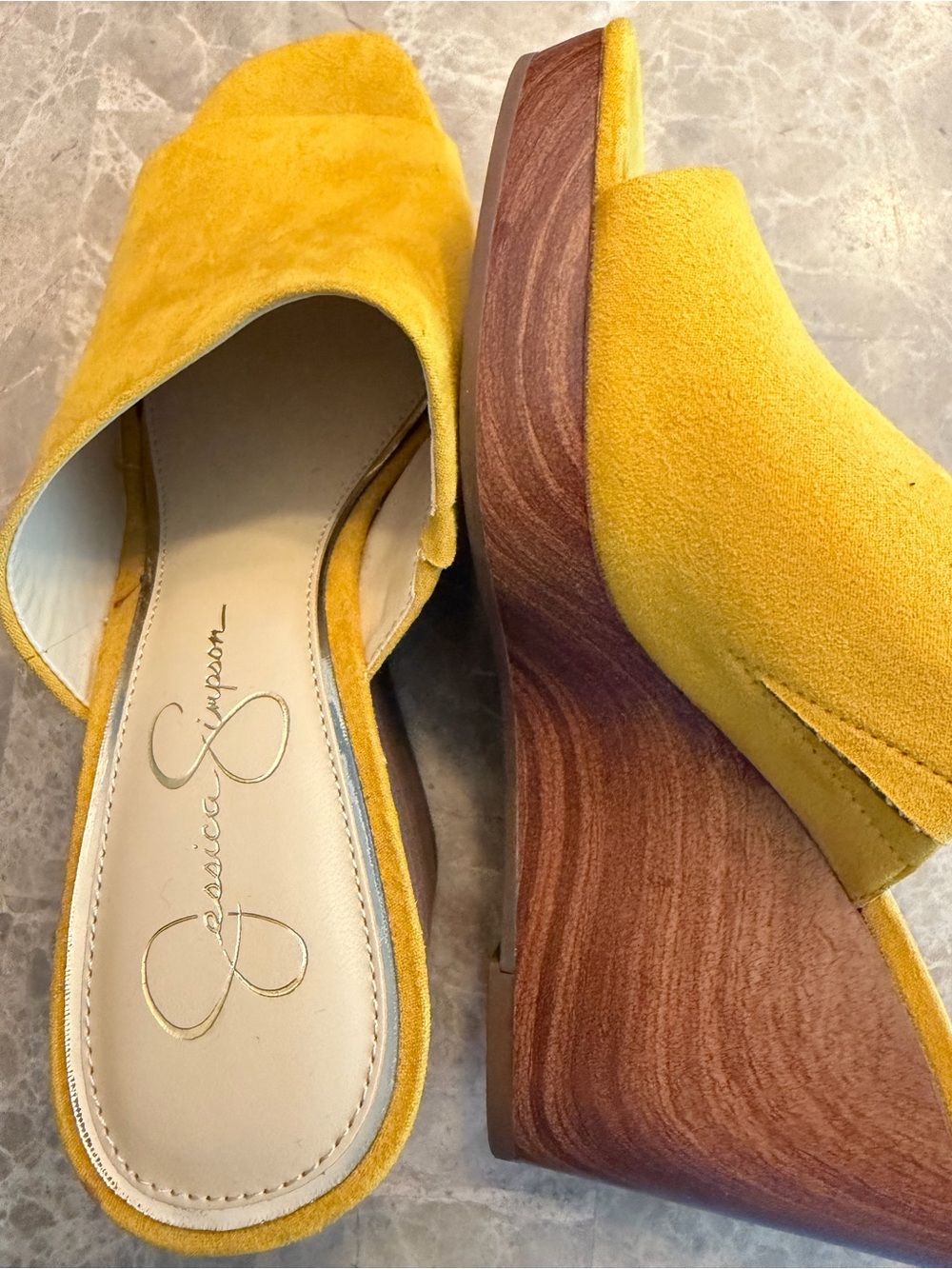 Jessica Simpson Mustard Yellow Suede Platform Clogs( No Box)